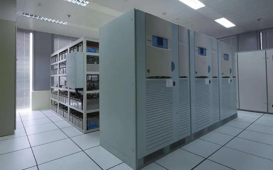 大型UPS 电源的分类