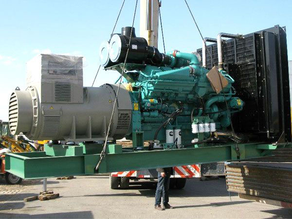 大型冬季柴油发电机启动前，如何检查燃油标号是否适配？